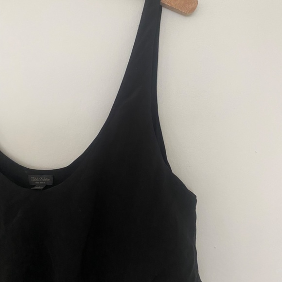 aritzia silk dress - Picture 4 of 4